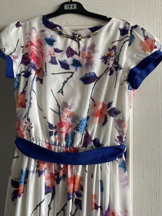 Продам платье