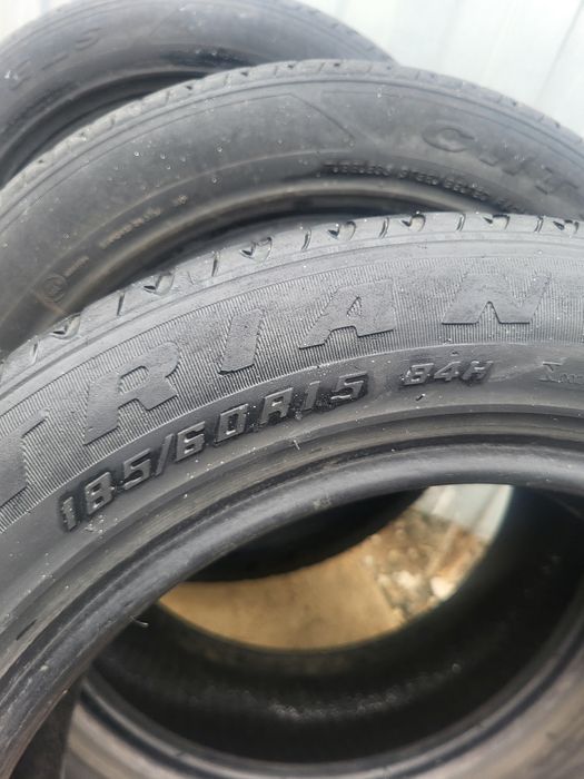 Продам шины.комплект.