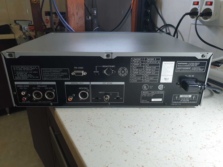 Profesional SONY CD Player CDP - D 500