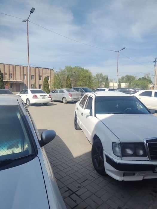 Продаю мерс или обмен на пассат седан