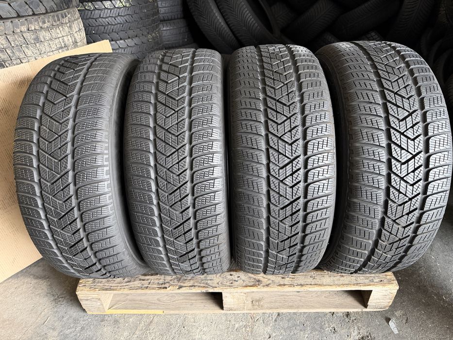 4 anvelope iarna 235/60/17 , Pirelli , 6.5-7.5 mm !