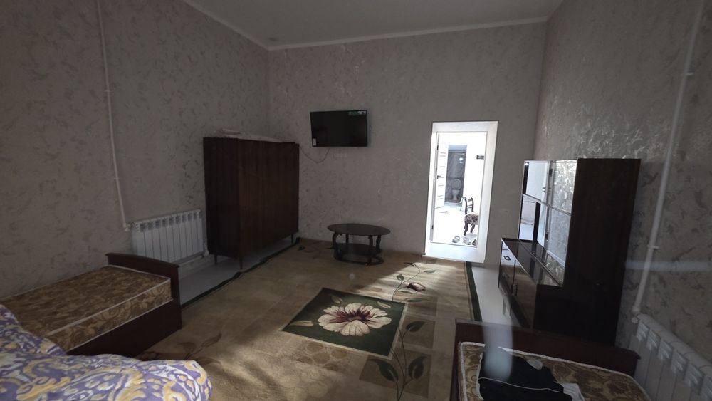 Продаётся дом на против ресторан Платан.