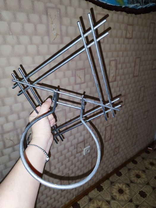 Подвеска для цветов.