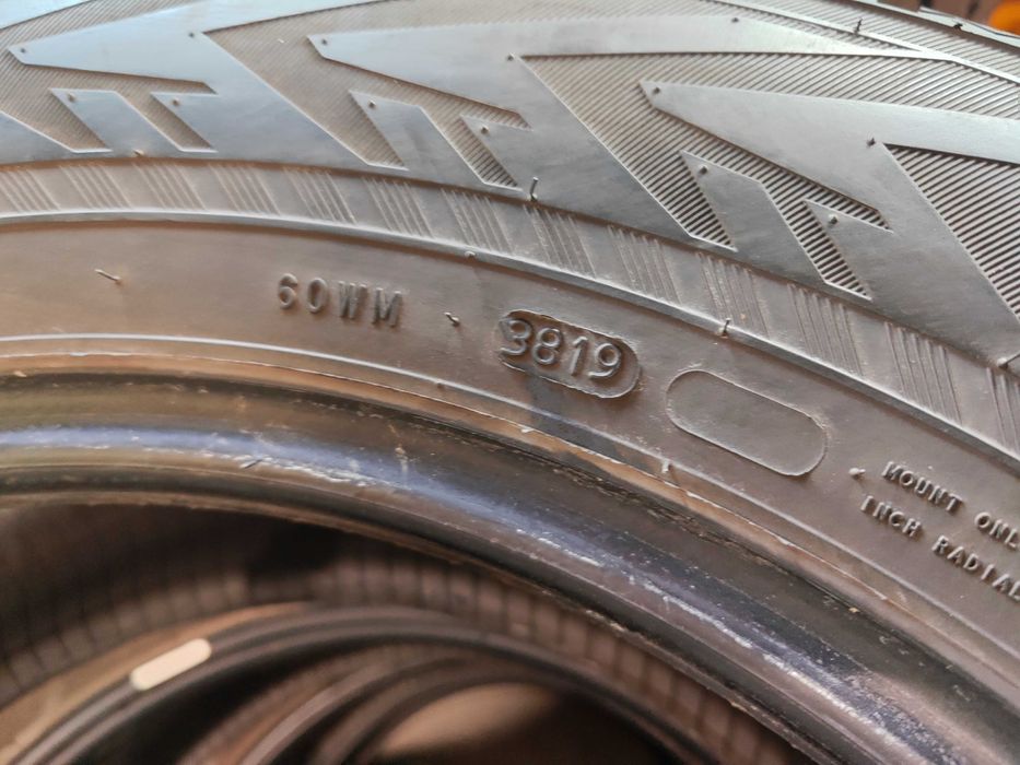 4бр.зимни гуми 235/65/18 Nokian