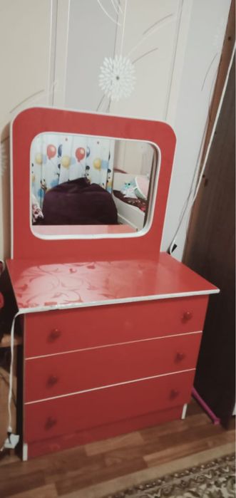 комод,мебель для спальни