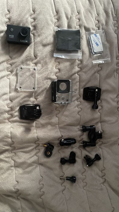 Экшн-камера SJCAM SJ4000+ комлект  почти новый
