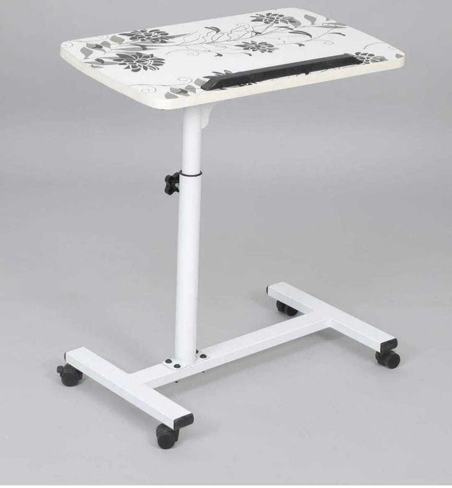 Маса масичка подвижна с колела колелца за лаптоп регулируема