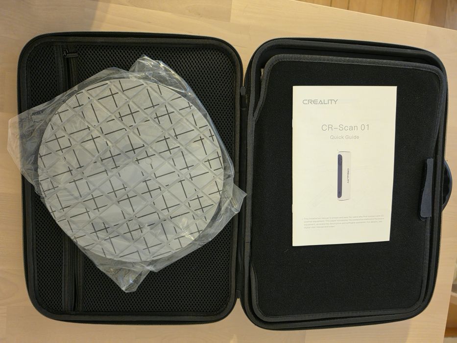 Scanner 3D Creality CR-Scan 01 + Kit Masă Rotativă – Stare Impecabilă