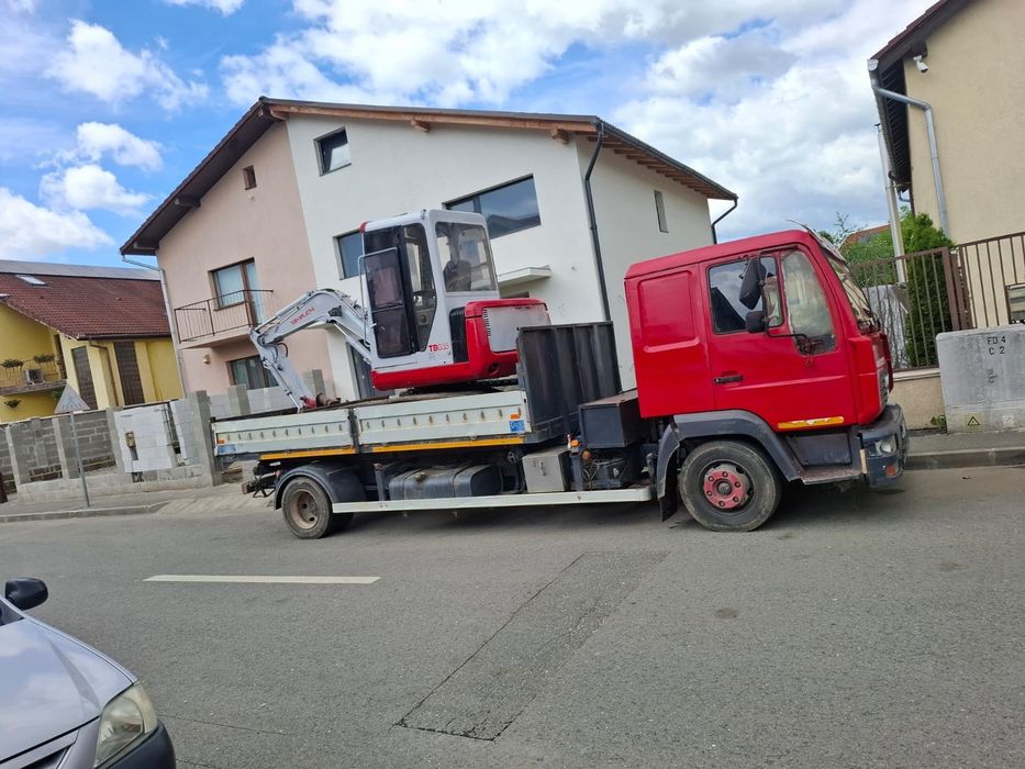 Miniexcavator 3 tone și basculanta7,5 Man