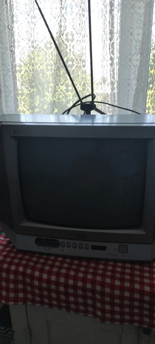 Телевизор маленький рабочий