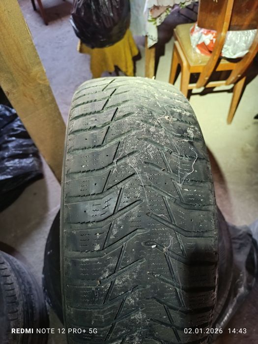 Продават се гуми Sailun Ice blazer 215/55/17