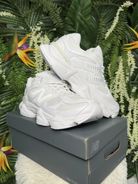 New Balance 9060 Triple White