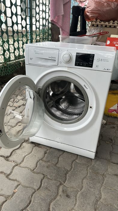 Машинка стиральная