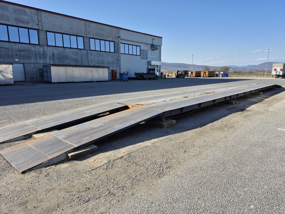 Remat Alba vinde cantar auto 60 tone cu structura metalica