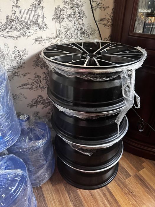Продам диски стояли на nexia3 r 17