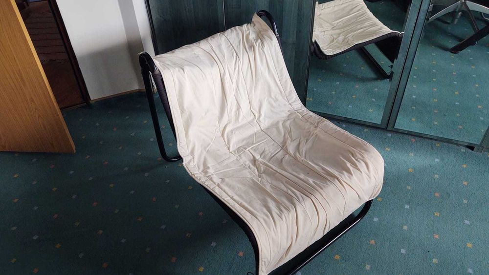 Vand doua fotolii pentru terasa