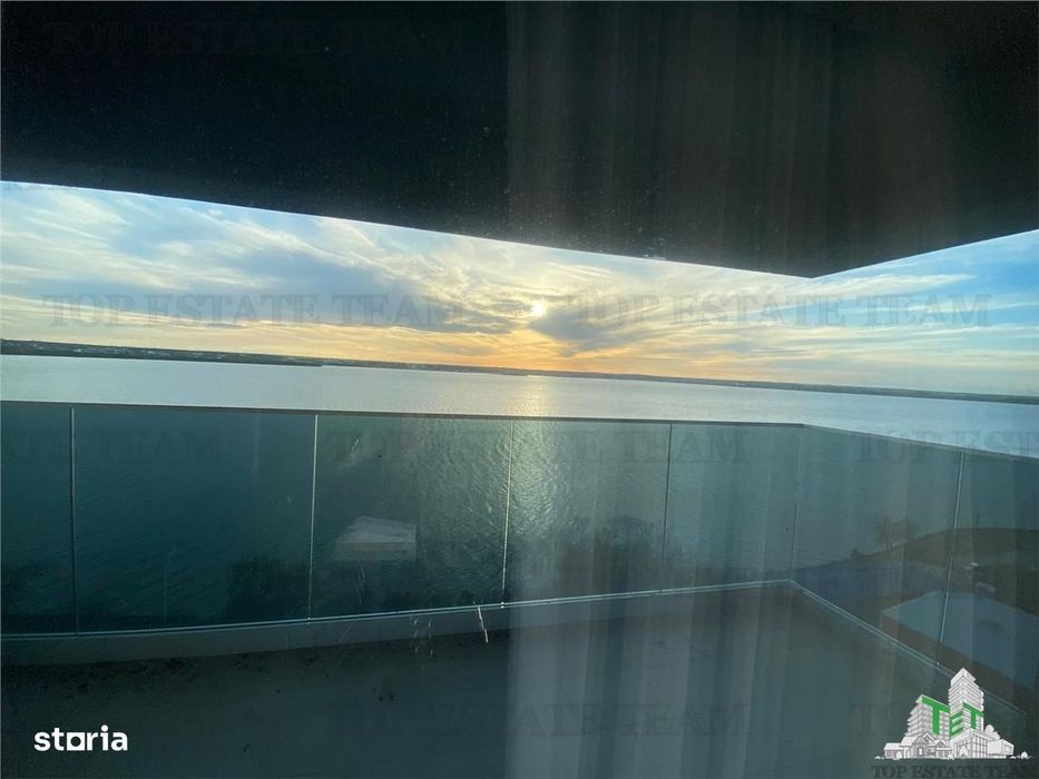 Apartament 2 camere, zona Rex Mamaia, Constanta — fotografia 1
