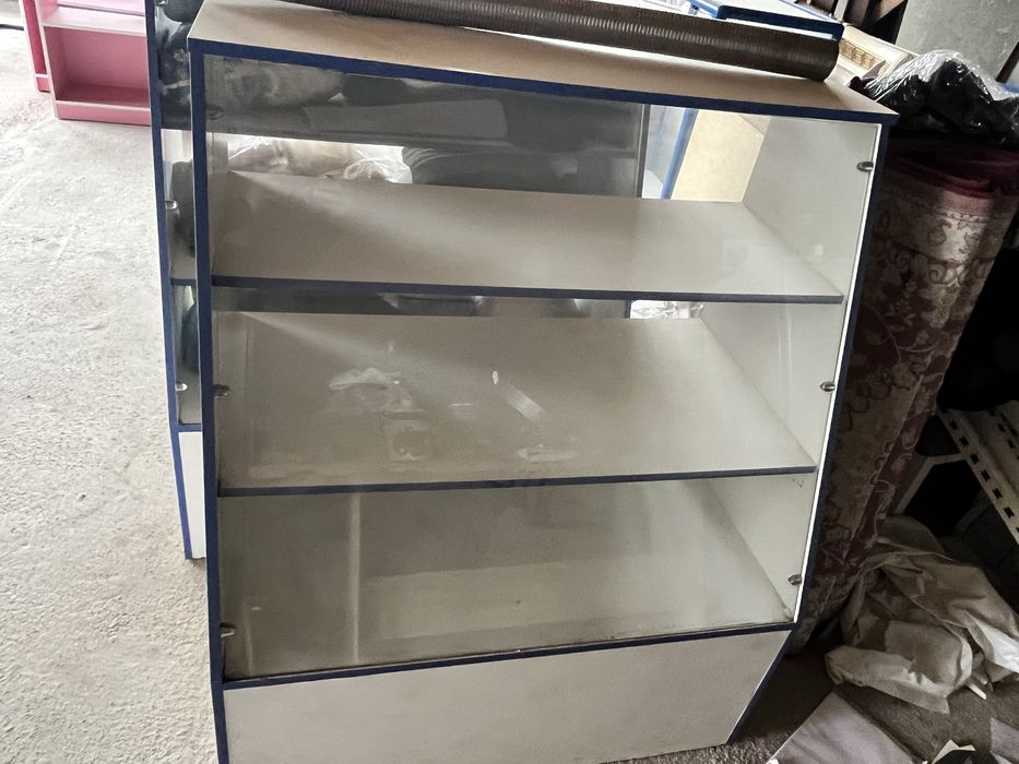 Продается витрина