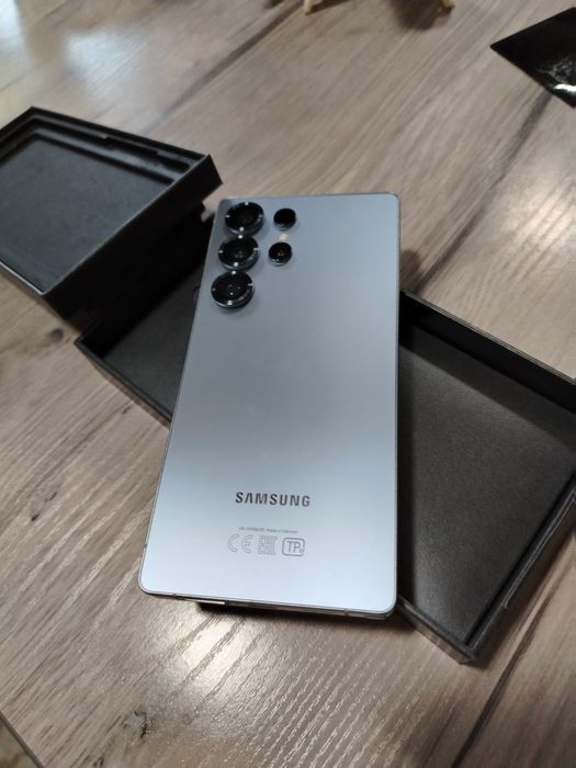 Samsung Galaxy S25 Ultra 256GB