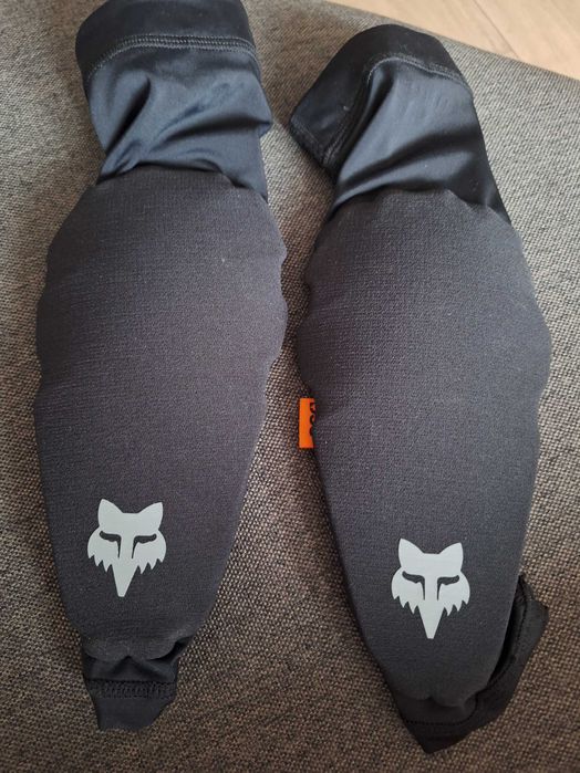 Налакътници fox kids enduro 6-12 размер нови