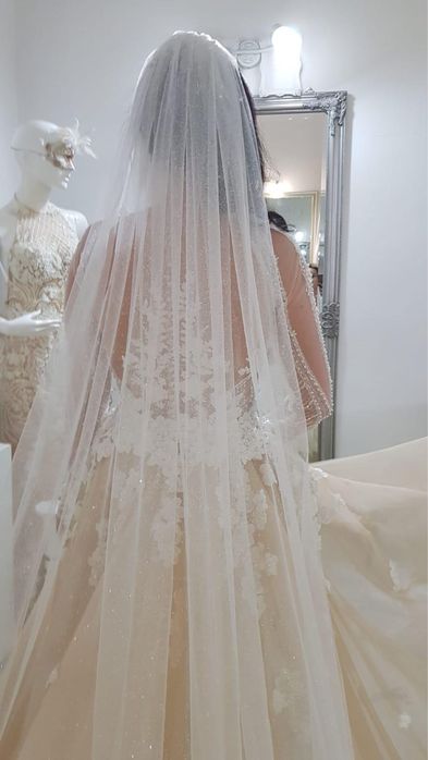 Rochie de Mireasă tip sirenă cu Trenă detașabilă