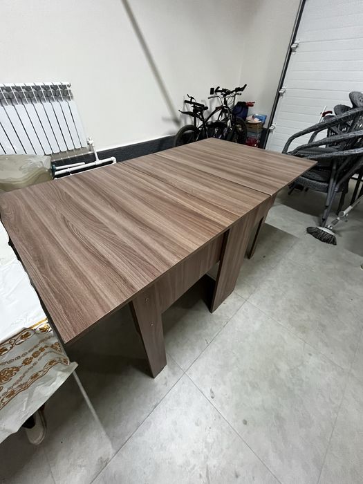 Раскладной стол.