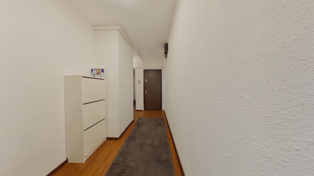 Inchiriez apartament 3 camere