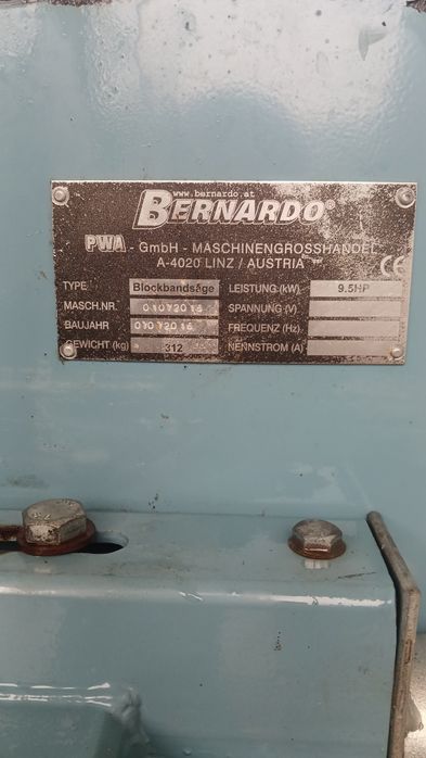 Vând Basic debitat bușteni