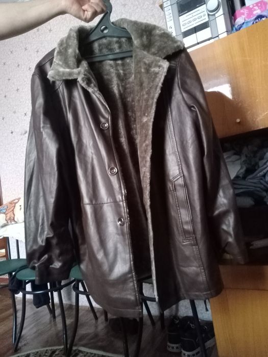 Продам мужскую куртку