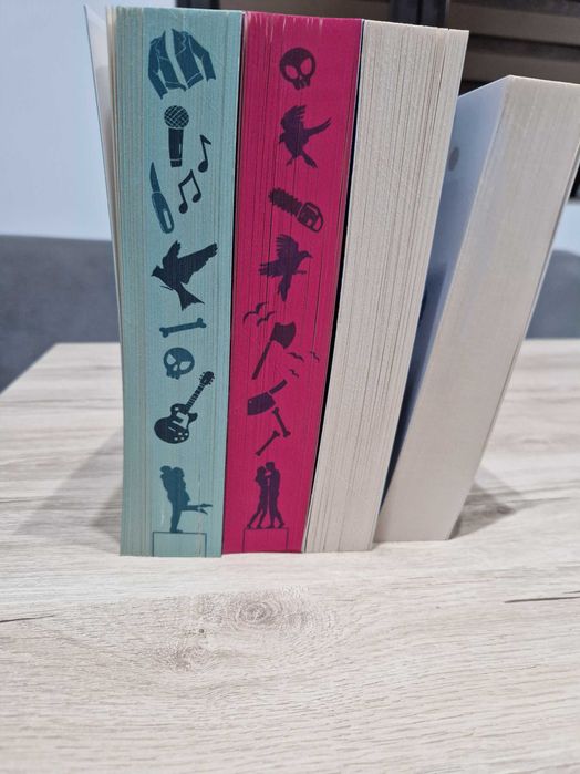 Продавам нови книги