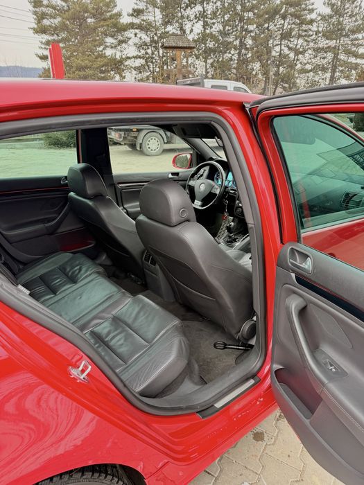 De vanzare golf 5 gti 356cp cdl