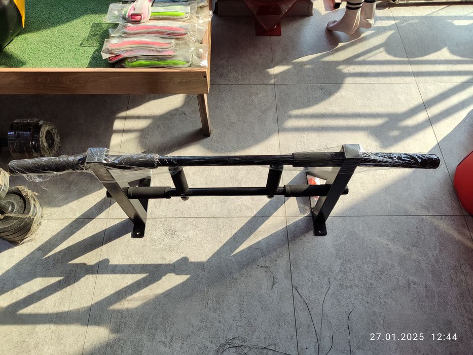 Турник установка боксерские мешок у́рнатиш