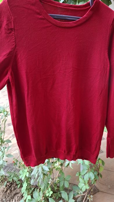 Sviter sochniy rangda oversayz