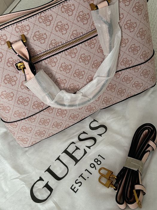 Новая сумка guess