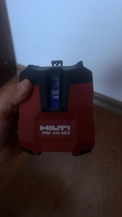 Nivela laser cu lini verzi  Hilti Pm 40 lipsa cap protectie si acumulator