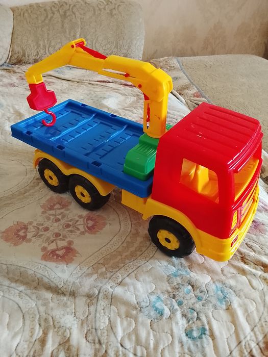 Продам игрушку в идеальном состоянии