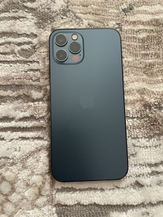 Iphone 12 pro sotiladi yoki obmen