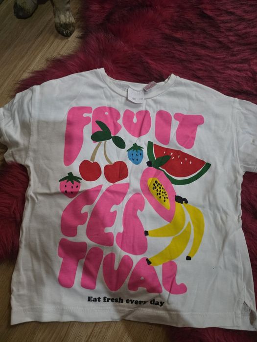 Маечка Zara 4-5 лет состояние отличное