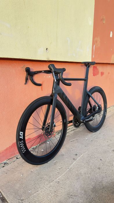 Canyon aeroad CFR Sram axs dt swiss