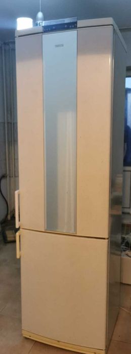 Продам холодильник Атлант