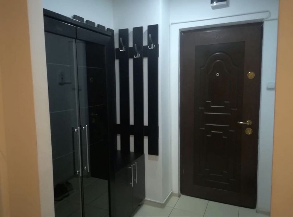 Vand Garsoniera zona Materna