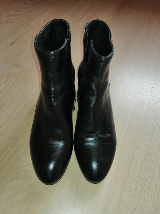 Botine Nessi negre din piele naturala, mărime 38, noi