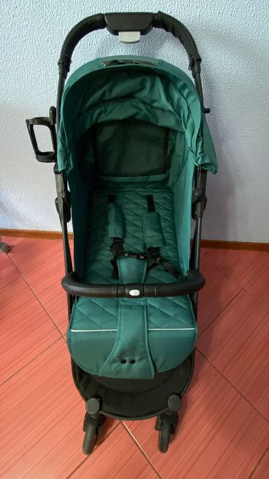 Коляска для ребенка