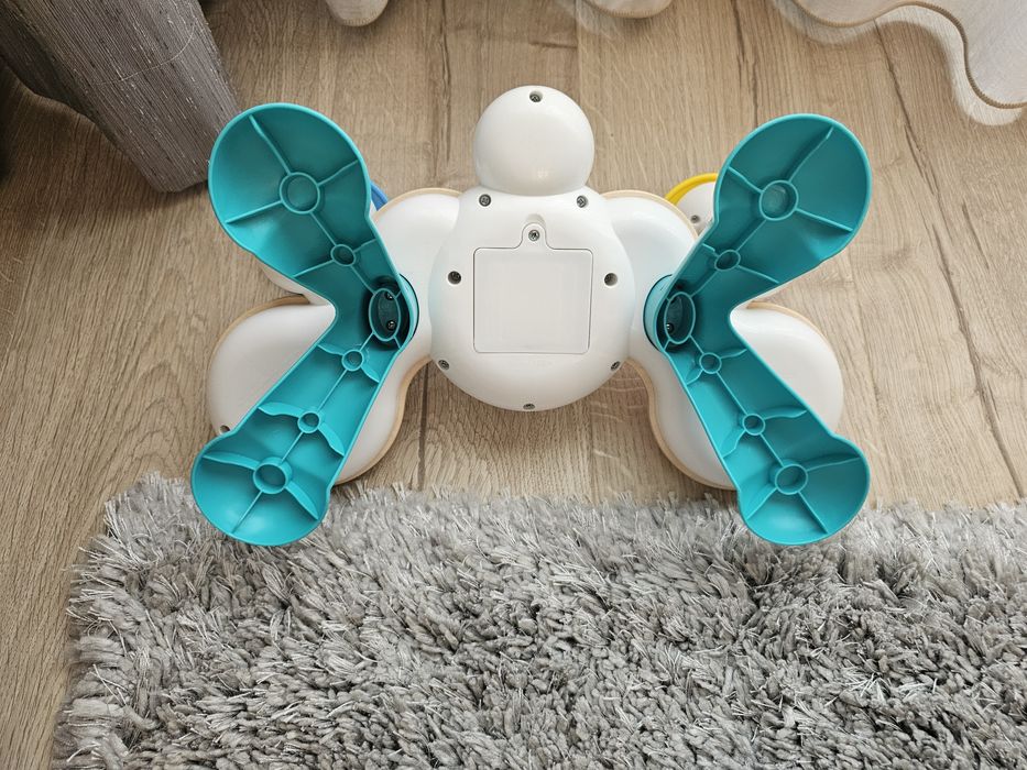 HAPE Сензорни барабани , детски барабани , дървени играчки , играчки монтесори , Бизи Кубче , Електрическо табло с активности , Fisher Price Конюшня