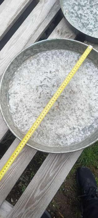 Продавам Медни тави