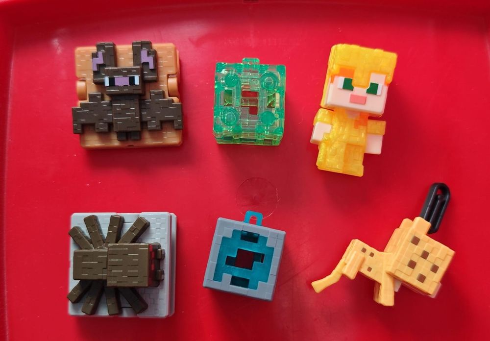 Киндер Джой Майнкрафт