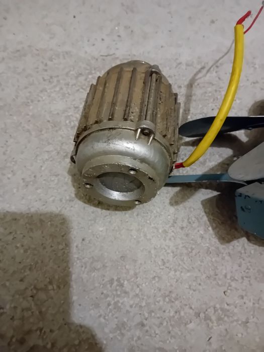 Ел.мотор на който му трябва