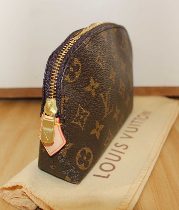 Козметична чанта Louis Vuitton
