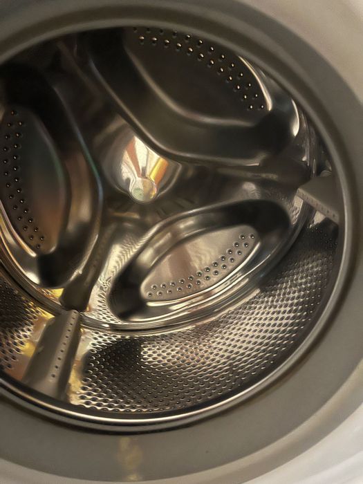 Пералня Hotpoint Ariston ARXF 109 – 6 кг – за ремонт