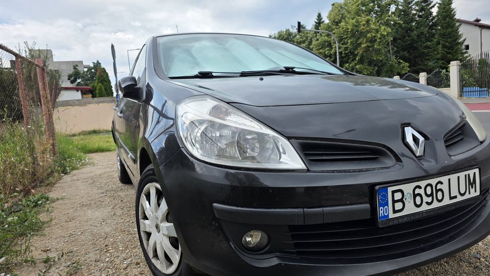RENAULT Clio